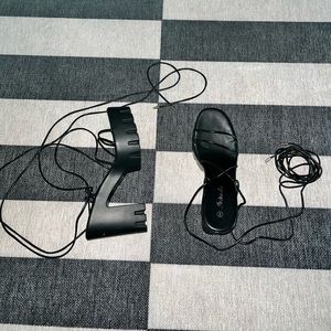 black tie up platform sandal heels size 9